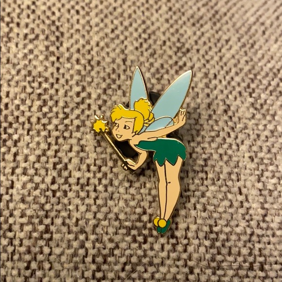 Authentic Disney Trading Pins from 2008-2012 - Picture 7 of 7
